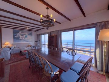 Depto 4 ambientes con cochera doble - Vista al mar - Playa Grande