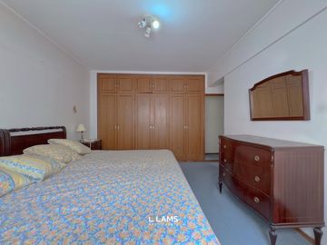 Depto 4 ambientes con cochera doble - Vista al mar - Playa Grande