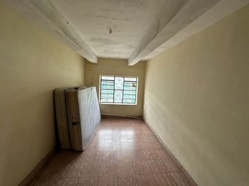 Casa en venta en el centro de Motul, Yucatán, a 2 cuadras de la plaza principal.