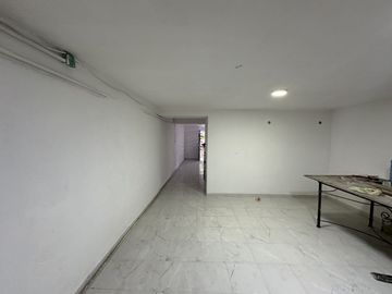 Casa en venta en el centro de Motul, Yucatán, a 2 cuadras de la plaza principal.