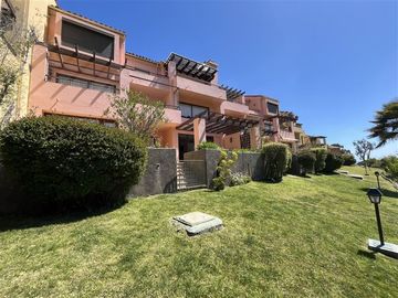 Departamento en Venta en Condominio Santa Agusta