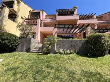Departamento en Venta en Condominio Santa Agusta