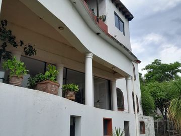 OPORTUNIDAD, BAJA DE PRECIO, CASA ESTILO TOSCANO EN TEZOYUCA  MORELOS