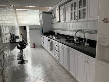 VENTA de CASAS en BOGOTA