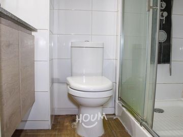VENTA DEPTO METRO LAS TORRES PISO BAJO