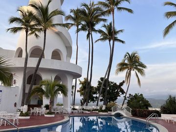 Hermosa vista en Condominios El Faro, excelente ubicación en medio de todo!