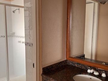 Hermosa vista en Condominios El Faro, excelente ubicación en medio de todo!