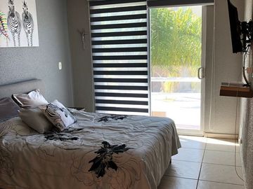 En Parque La Gloria, 3 Recamaras, 2.5 Baños, Alberca, Jardín, Jacuzzi, Seguridad