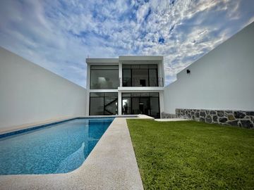 Casa en Fraccionamiento las Brisas