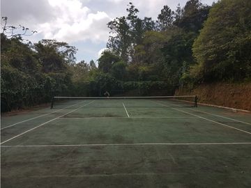 VENTA CASA EN ALTOS DEL MARA MONTAÑA