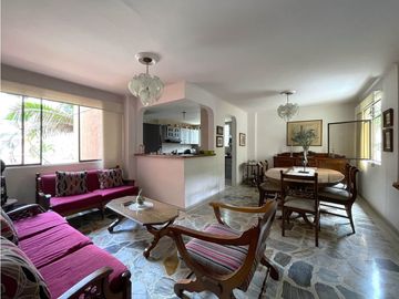 APARTAMENTO EN VENTA REMODELADO SECTOR CERRO NUTIBARA PARTE BAJA.