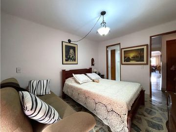 APARTAMENTO EN VENTA REMODELADO SECTOR CERRO NUTIBARA PARTE BAJA.