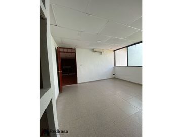 VENTA CASA EN CONJUNTO RESIDENCIAL RANCHO CHICO ANDALUCA VALLE.