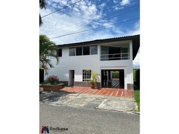 VENTA CASA EN CONJUNTO RESIDENCIAL RANCHO CHICO ANDALUCA VALLE.