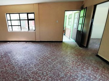 Edificio en venta en el Centro de Puebla con 8 Depas y Local Comercial