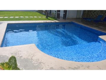 QUINTA EN VENTA EN PORTAL DE ZUAZUA