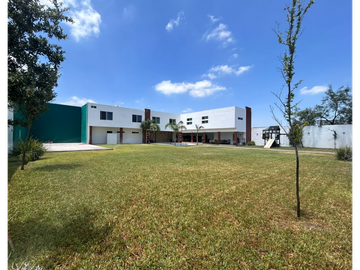 QUINTA EN VENTA EN PORTAL DE ZUAZUA