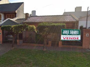 Chalet en venta en Villa Luzuriaga
