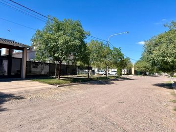 Casa en venta de 2 dormitorios c/ cochera en Mayor Drummond