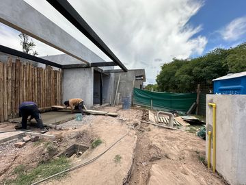 Casa en venta de 2 dormitorios c/ cochera en Mayor Drummond