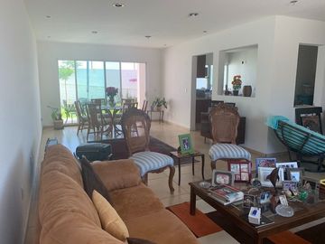 CASA EN VENTA LOMAS DE JURIQUILLA QUERETARO