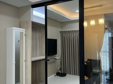 For sale or rent Sathorn Gardens,