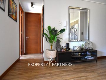 Idahue moderno departamento con amplia vista