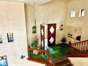 CASA EN VENTA EN FRACC PRIVADO CON PLAYA Y CANCHAS DE TENIS