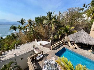 CASA EN VENTA EN FRACC PRIVADO CON PLAYA Y CANCHAS DE TENIS