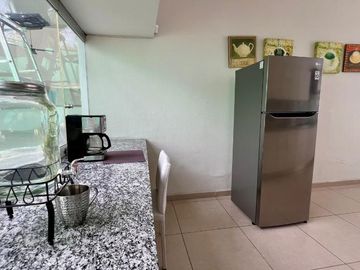 Real del Contry Manzanillo, casa amplia con alberca privada