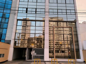 DEPARTAMENTO EN VENTA DE 2 DORMITORIOS EN MIRAFLORES