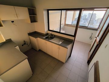 DEPARTAMENTO EN VENTA DE 2 DORMITORIOS EN MIRAFLORES