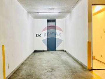 ¡Vive en Santiago! Lofts, Metro Toesca
