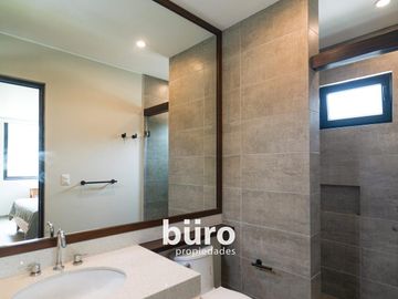 PRECIOSA CASA DE CAMPO EN VENTA, LA QUEBRADA, CIENEGUILLA