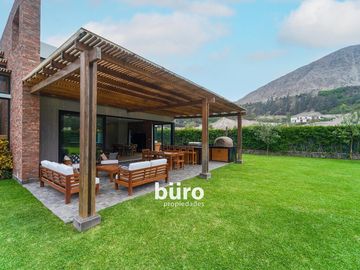 PRECIOSA CASA DE CAMPO EN VENTA, LA QUEBRADA, CIENEGUILLA