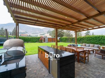 PRECIOSA CASA DE CAMPO EN VENTA, LA QUEBRADA, CIENEGUILLA