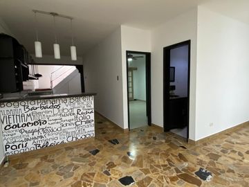 CASA EN VENTA EN NEPAL/CHINCHINA