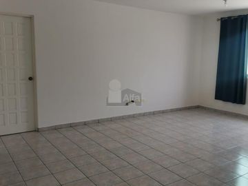 Casa en venta, Portal de Cumbres, Monterrey, Nuevo León.