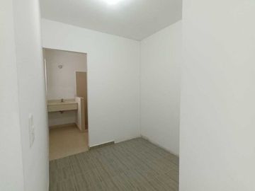 CASA EN VENTA EN COL. MITRAS BICENTENARIO