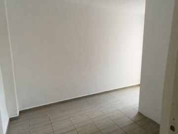 CASA EN VENTA EN COL. MITRAS BICENTENARIO