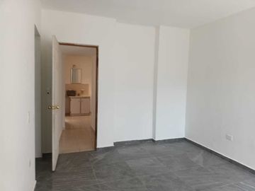 CASA EN VENTA EN COL. MITRAS BICENTENARIO