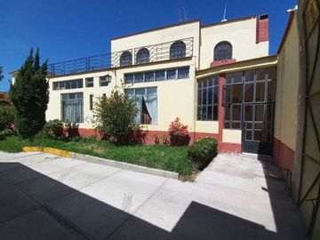 VENTA DE CASA EN EL CENTRO DE HUAMANTLA IDEAL PARA INVERSIONISTAS