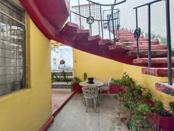 VENTA DE CASA EN EL CENTRO DE HUAMANTLA IDEAL PARA INVERSIONISTAS
