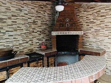CASA EN ENTA EN COL.  AVÍCOLA