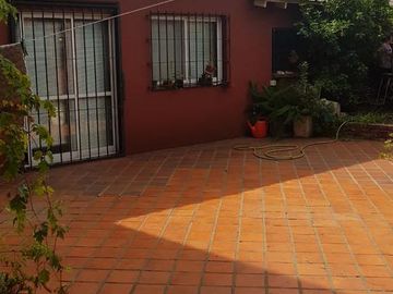 Casa - Burzaco