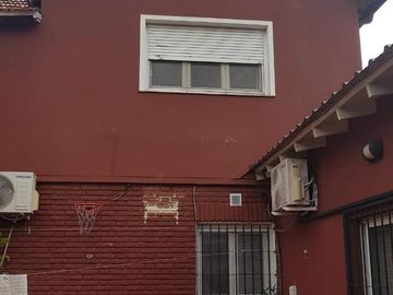 Casa - Burzaco