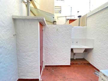 - Casa tipo PH con entrada Independiente -
