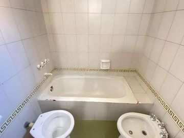 - Casa tipo PH con entrada Independiente -