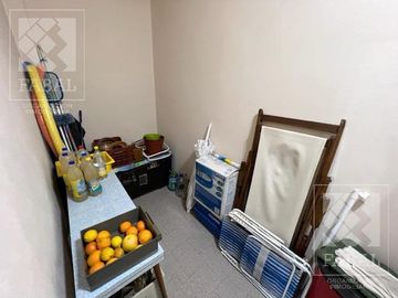 Casa venta Allen, 4 dormitorios, 3 baños, cochera, jardín con parrilla y estudio independiente