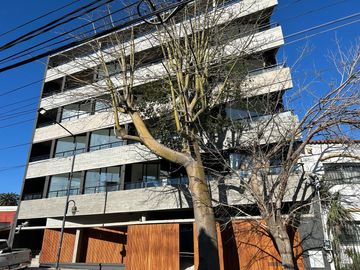 Lencke vende - amplio duplex de 3 suites, balcon terraza c/parrila, cochera opcional, financiacion